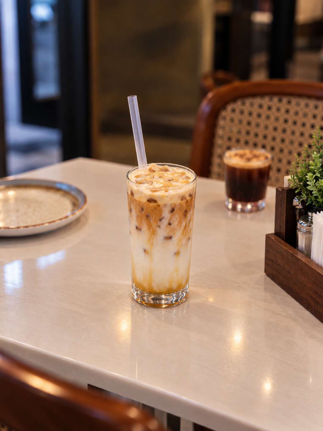 ICED VANİLYA AROMALI LATTE