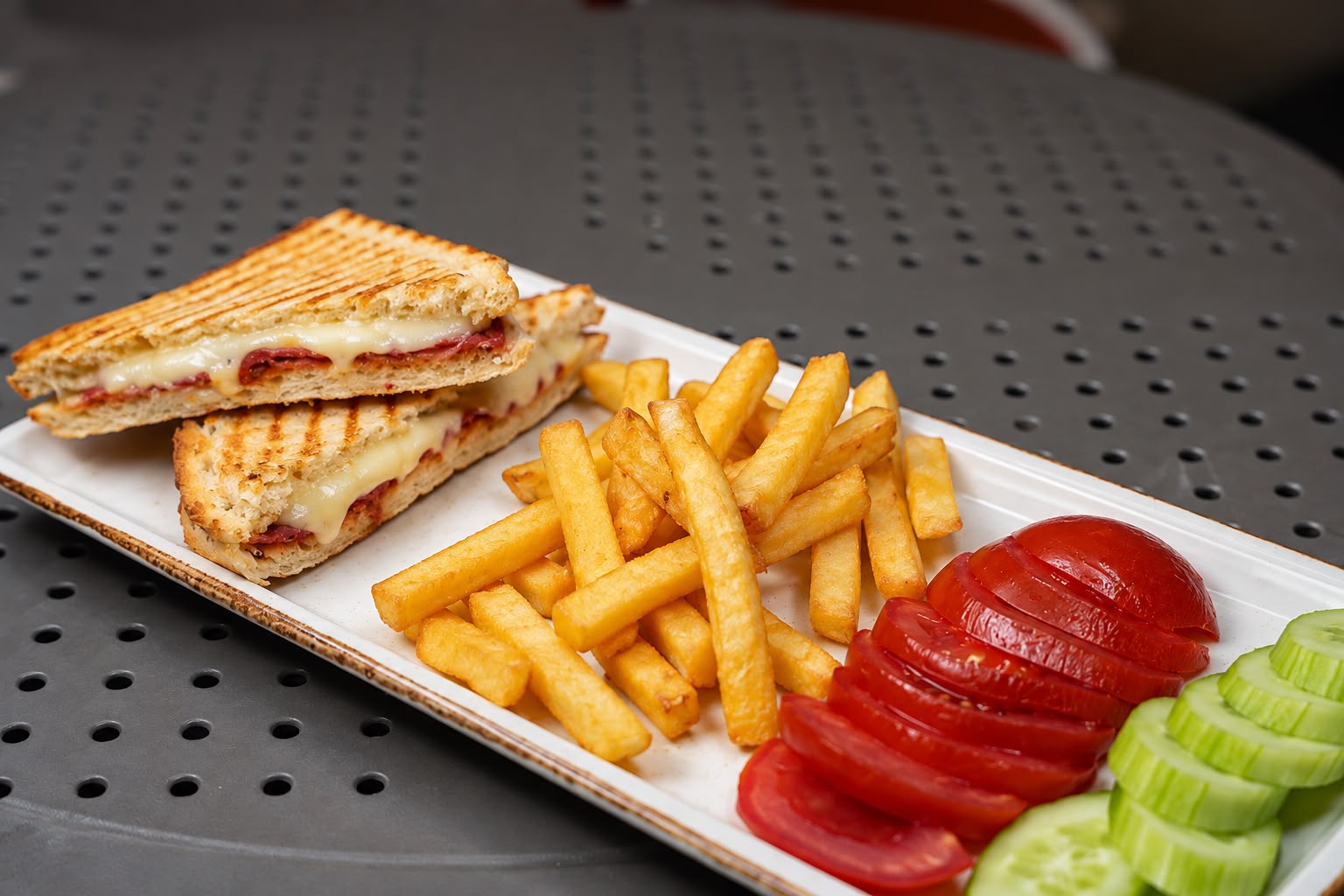 KARIŞIK TOST
